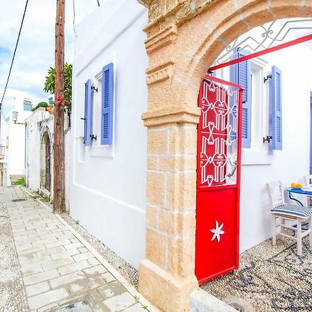 The Red Door In Koskinou Koskinou  Exteriér fotografie