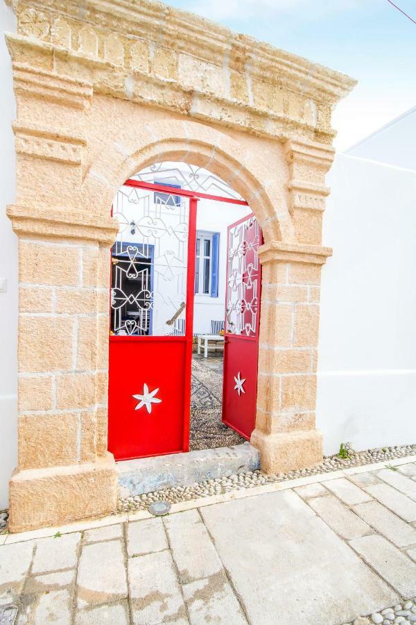 The Red Door In Koskinou Koskinou  Exteriér fotografie